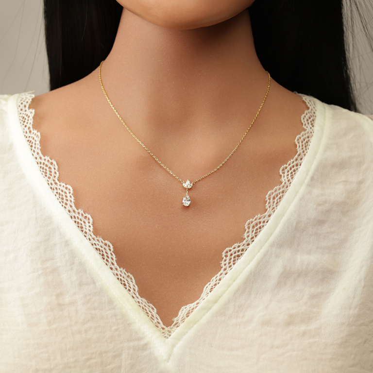 Collier en plaqu� or goutte avec  oxydes blanc  - 38+4cm - Vue 20