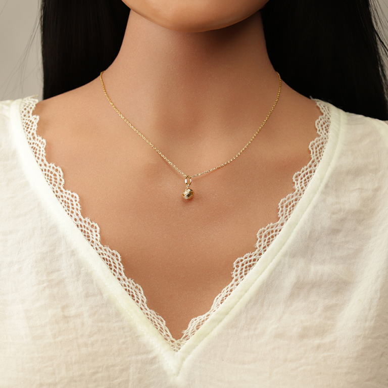 Collier en plaqu� or noeud d\'amour - 38+4cm - Vue 20