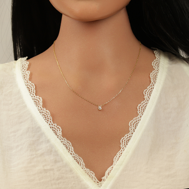 Collier en plaqu� or goutte d\'oxyde blanc serti clos  - 38+4cm - Vue 20