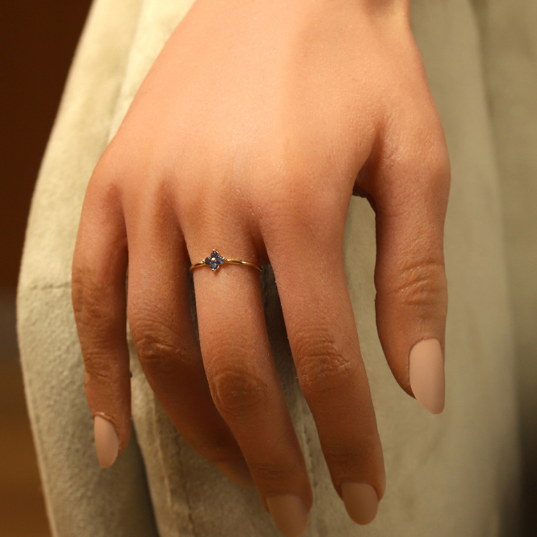 Bague en plaqu� or fleur d\'oxydes bleus - Vue 20