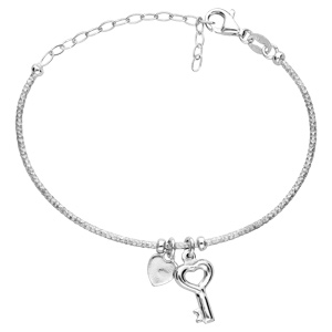 Bracelet en argent rhodié semi rigide avec pampilles coeur et clef réglable