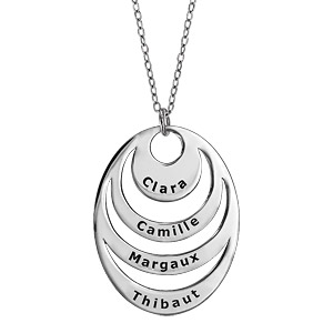 Collier en argent rhodié chaîne avec pendentif 4 anneaux 4 prénoms à graver – longueur 40cm + 5cm de rallonge