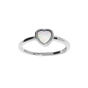 Bague en argent rhodié coeur Opale blanche de synthèse