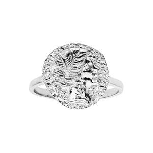 Bague en argent rhodié pastille motif déesse grecque finition antique