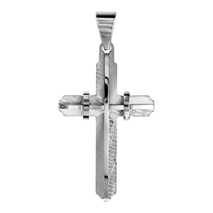 Pendentif en acier croix décorée avec striures, dentelures et bandes lises