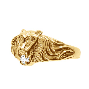 Chevalière lion en vermeil petit modèle avec oxyde blanc entre les dents