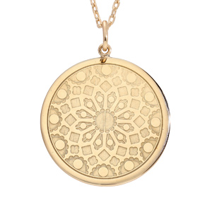 Collier en plaqué or avec Pendentif rond rosace de chartres 40+5cm
