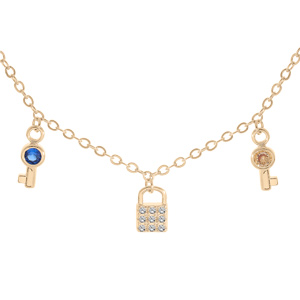 Collier en plaqué or avec pampilles cadenas, oxydes blancs et clefs oxydes multicouleur 40+5cm