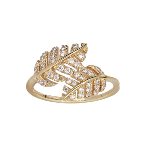 Bague en plaqué or feuillage croisé oxydes blancs sertis