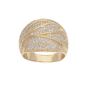 Bague en plaqué or bombée pavée d’oxydes blancs sertis
