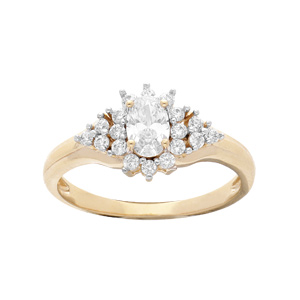 Bague en plaqué or avec oxyde central blanc et contour oxydes blancs sertis