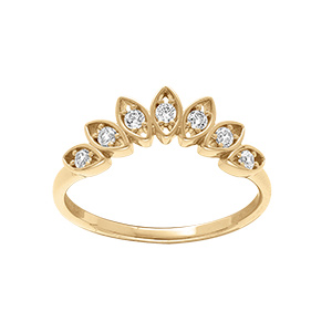 Bague en plaqué or forme couronne 7 navettes avec oxydes blancs sertis
