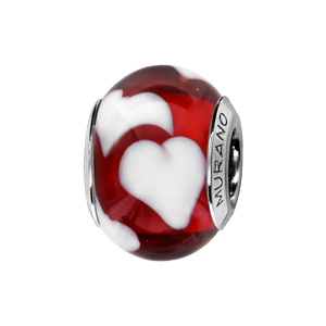 Charms Thabora en argent rhodié et verre de Murano véritable rouge décoré de gros coeurs blancs