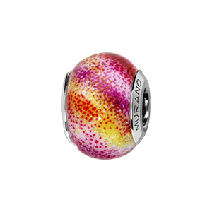 Charms Thabora en argent rhodié et verre de Murano véritable rayé rose, jaune, rouge et blanc en biais pailleté