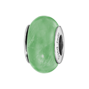 Charms Thabora en argent rhodié pierre naturelle rendu Jade