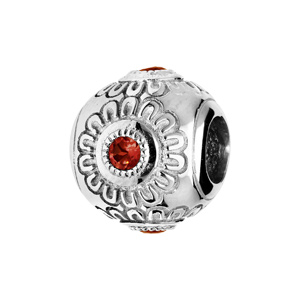 Charms Thabora en argent rhodié rond ciselé forme de fleur avec Grenat véritable