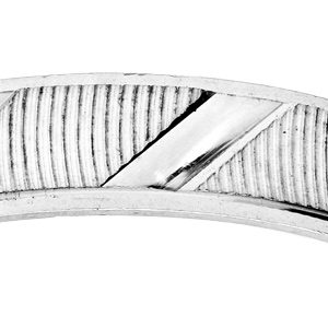 Alliance en argent rhodi� diamant�e striee et biais largeur 4mm - Vue 2