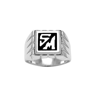 Chevali�re en argent plateau carr� en onyx synth�tique et godrons sur les c�t�s - Vue 2