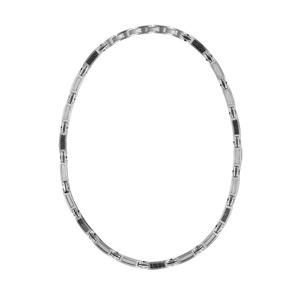 Collier en acier alternance de petits maillons en forme de croix, longs maillons orn�s de 2 c�ble gris au milieu et longs maillons avec carbone motif tress� au mileu - longueur 50cm + 5cm r�glable par double fermoir - Vue 2