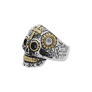 Chevaliere en acier et PVD jaune t�te de mort motif croix - Vue 2